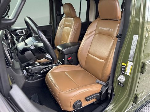 Used 2021 Jeep Gladiator Rubicon image 11