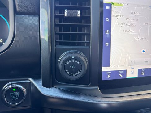 Used 2022 Ford F150 Lariat w/ Equipment Group 502A High image 29