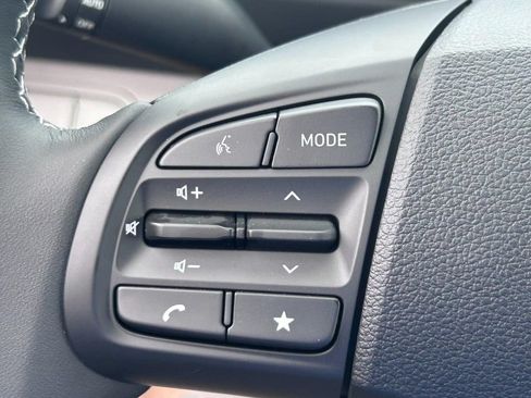 Used 2026 Hyundai Venue SEL FWD image 13