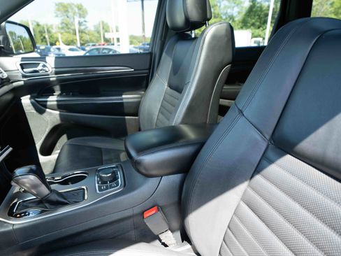 Used 2019 Jeep Grand Cherokee Limited X AWD/4WD image 10
