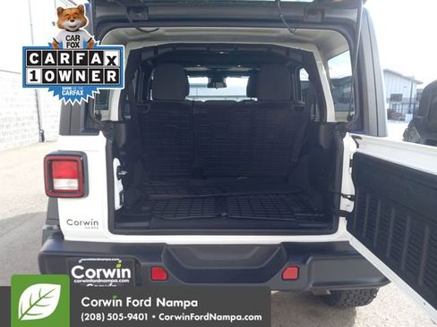 Used 2024 Jeep Wrangler Willys image 27