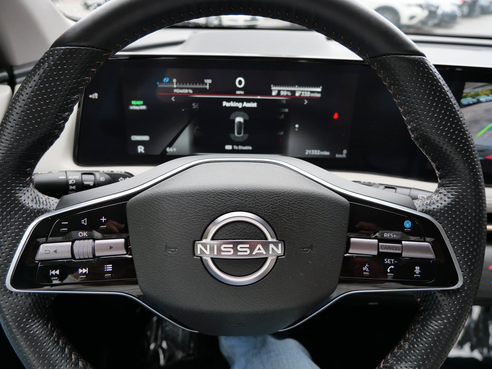 Certified 2024 Nissan Ariya AWD image 27