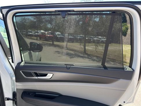 New 2026 Volkswagen Atlas Peak Edition image 49