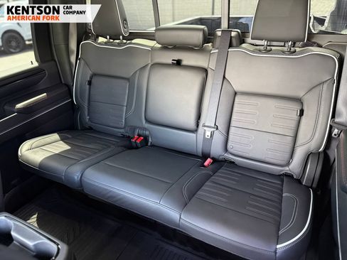 Used 2025 GMC Sierra 2500 AT4X w/ AT4X AEV Edition AWD/4WD image 38