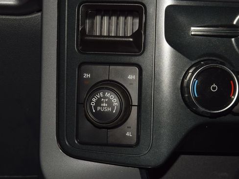 Used 2025 Ford F150 XLT w/ Equipment Group 301A Standard AWD/4WD image 35