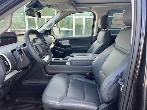 New 2026 Ford Expedition Max Active RWD image 4