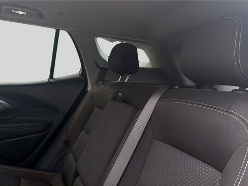 Used 2023 GMC Terrain SLE w/ Driver Convenience Package AWD/4WD image 17
