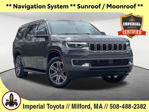 Used 2025 Jeep Wagoneer 4WD w/ Premium Group I image 1