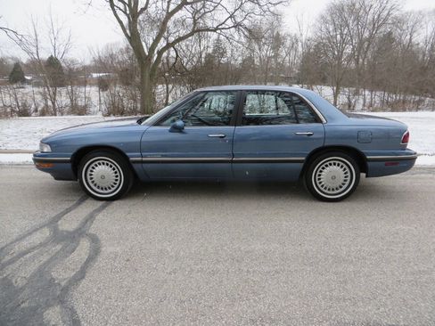 Used 1998 Buick Le Sabre Custom w/ Headliner Lighting Pkg image 2