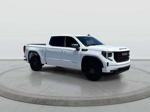 Used 2026 GMC Sierra 1500 Elevation AWD/4WD image 2