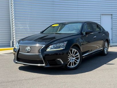 Used 2016 Lexus LS 460 w/ Comfort Package