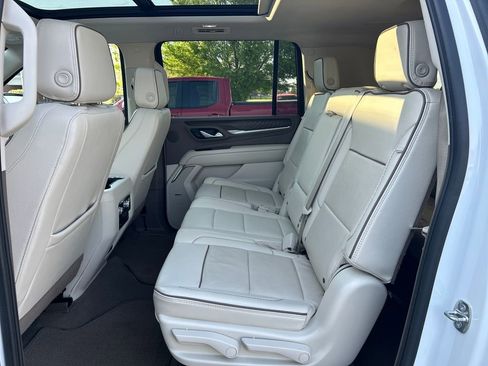 Certified 2024 GMC Yukon XL Denali RWD image 38
