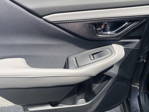 Used 2025 Subaru Outback Premium w/ Popular Package #1 image 2