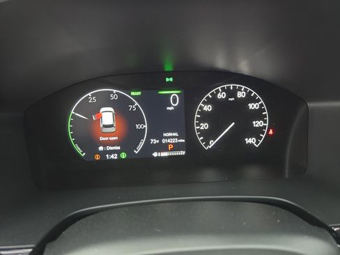 Used 2025 Honda CR-V Sport Touring image 19