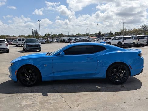 Used 2023 Chevrolet Camaro LT w/ RS Package image 5