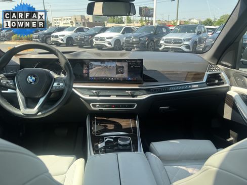 Used 2025 BMW X5 sDrive40i w/ Climate Comfort Package RWD image 30