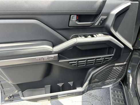 New 2026 Toyota 4Runner TRD Off-Road Premium AWD/4WD image 17