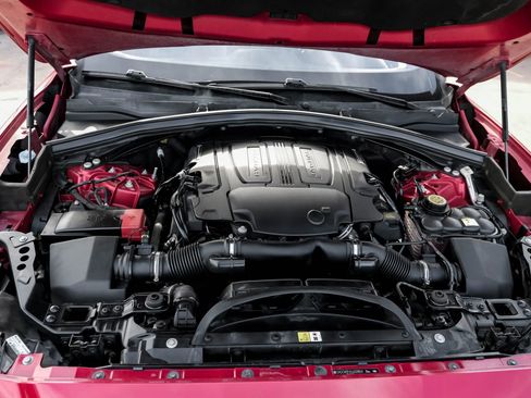 Used 2018 Jaguar F-PACE S image 52