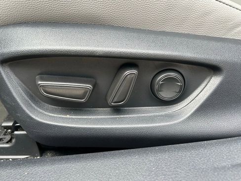 Certified 2025 Toyota Camry SE image 16