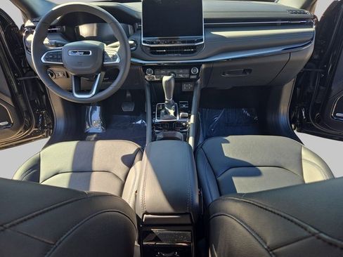 New 2025 Jeep Compass Limited w/ High Altitude Package image 9