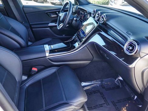 Certified 2025 Mercedes-Benz GLC 300 4MATIC image 16