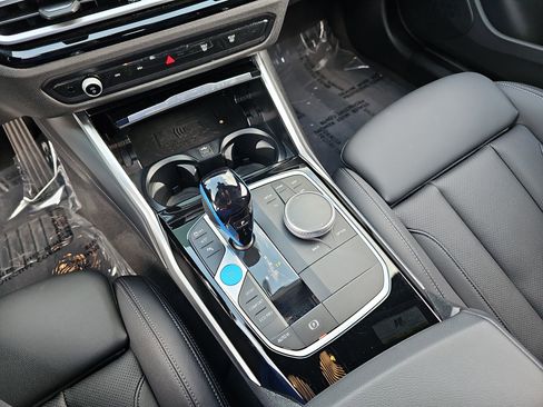 Certified 2023 BMW i4 eDrive35 image 25