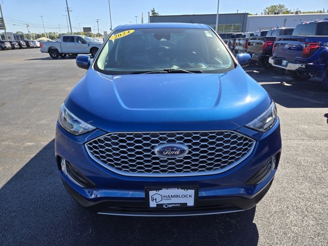 Used 2024 Ford Edge SEL w/ Convenience Package AWD/4WD image 3