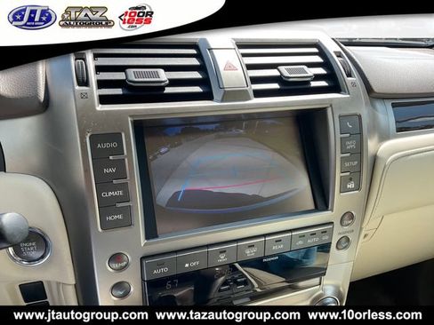 Used 2017 Lexus GX 460 Premium w/ Premium Package AWD/4WD image 18