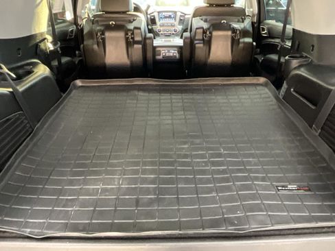 Used 2019 GMC Yukon Denali w/ Open Road Package image 33