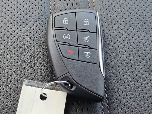 New 2026 Chevrolet Suburban High Country image 45