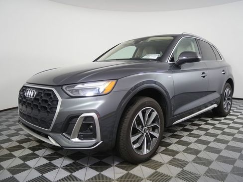 Used 2022 Audi Q5 2.0T Premium Plus w/ Premium Plus Package image 7