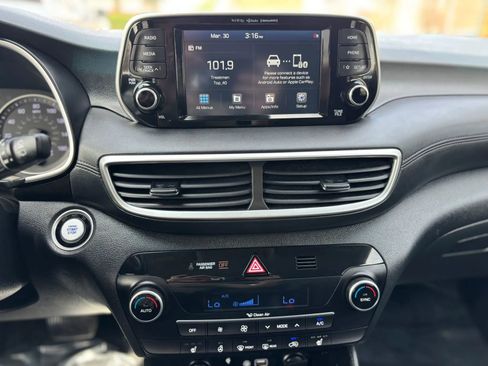 Used 2021 Hyundai Tucson Limited image 15