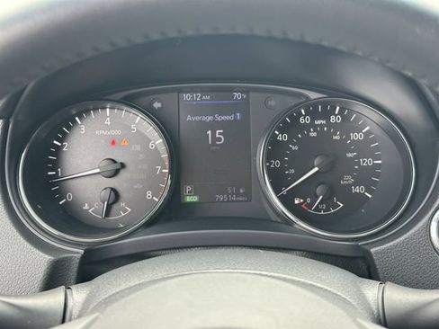 Used 2018 Nissan Rogue SL FWD image 29
