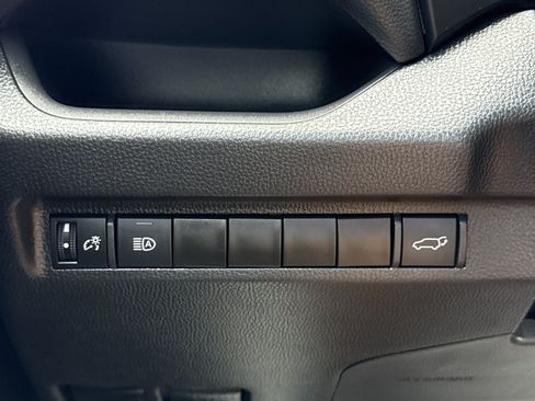 Used 2023 Toyota RAV4 XLE w/ Convenience Package FWD image 19