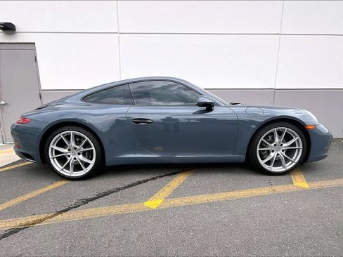 Used 2018 Porsche 911 Carrera RWD image 6