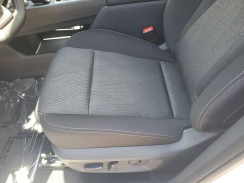 New 2026 Nissan Rogue SV image 7