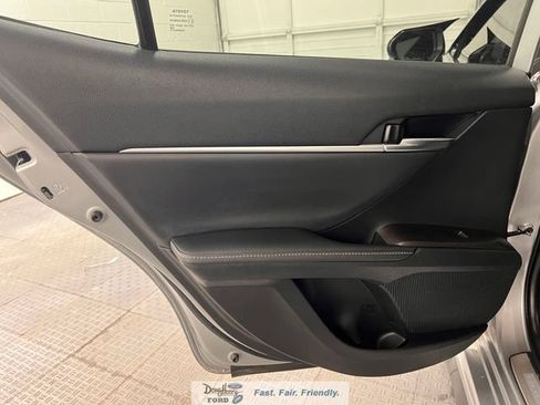 Used 2022 Toyota Camry XSE w/ Navigation Package FWD image 28