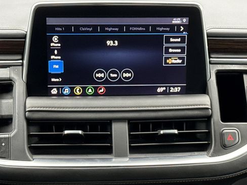 Used 2021 Chevrolet Tahoe High Country w/ Premium Package image 23