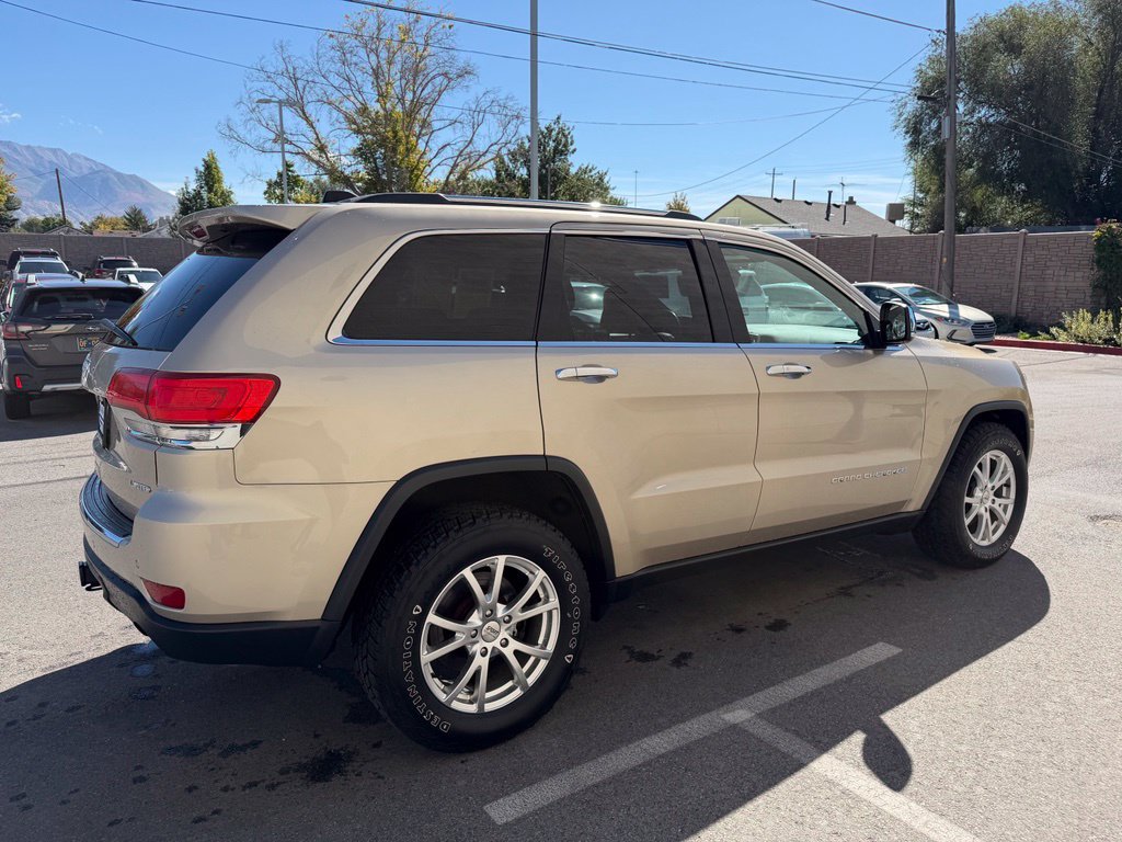 Used 2015 Jeep Grand Cherokee Limited w/ Trailer Tow Group IV AWD/4WD image 5