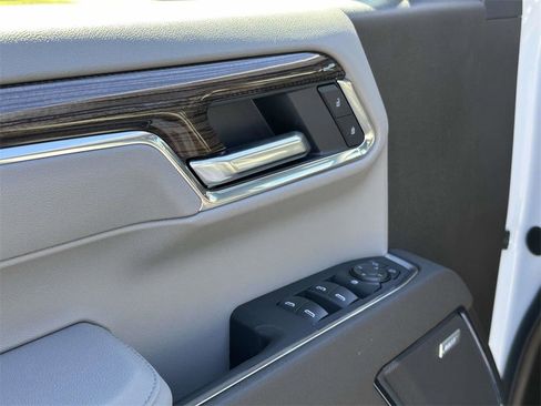 New 2026 Chevrolet Silverado 1500 LT Trail Boss w/ Convenience Package II image 18