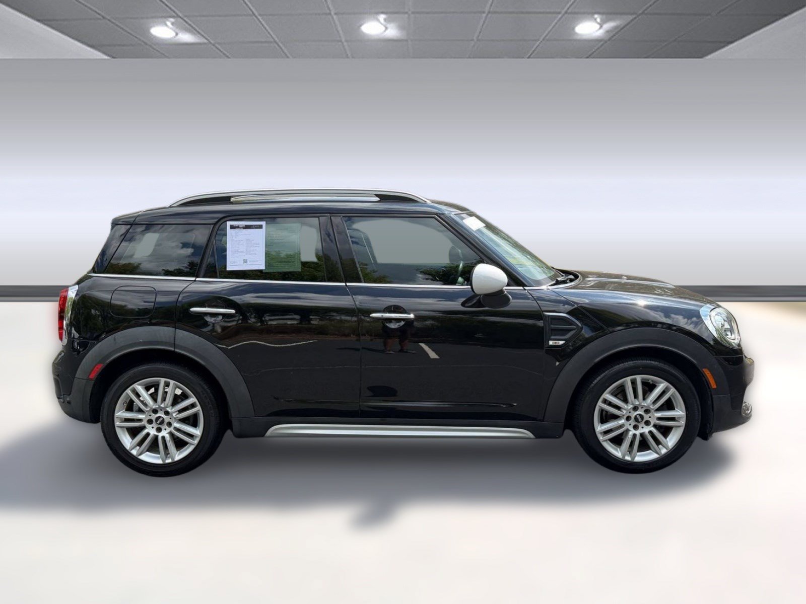 Used 2019 MINI Cooper Countryman FWD image 8