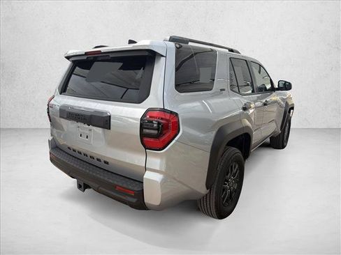 Used 2026 Toyota 4Runner SR5 AWD/4WD image 5