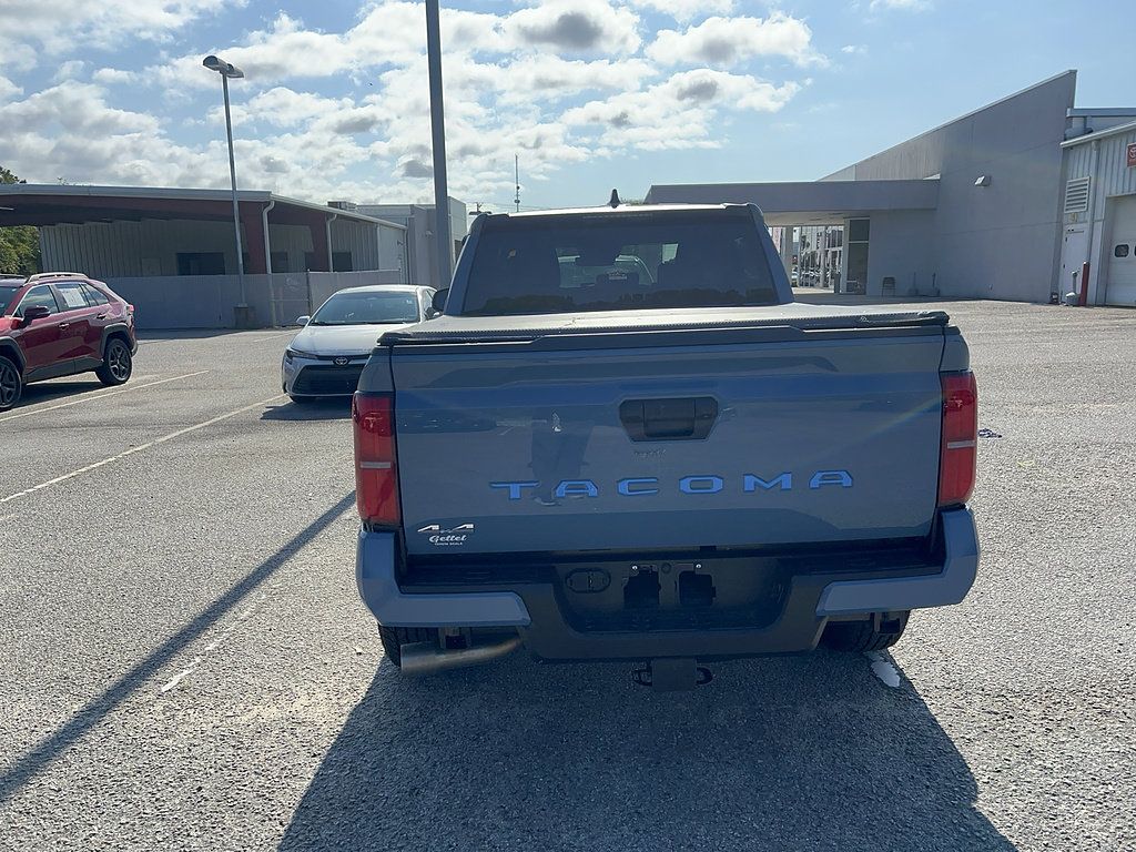 Certified 2026 Toyota Tacoma SR5 AWD/4WD image 39