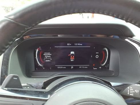 Used 2023 Nissan Pathfinder Platinum AWD/4WD image 16