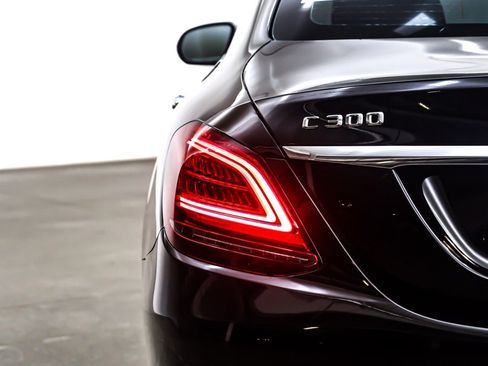 Used 2019 Mercedes-Benz C 300 4MATIC Sedan image 15