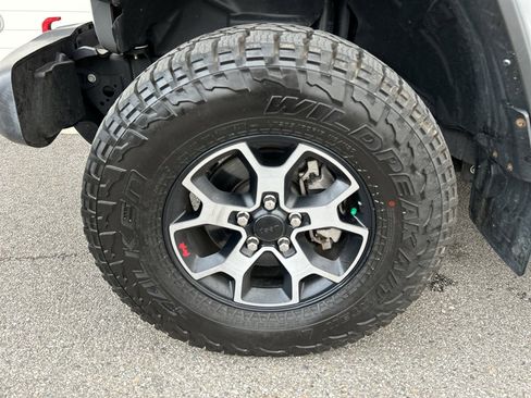 Used 2023 Jeep Wrangler Unlimited Rubicon image 10