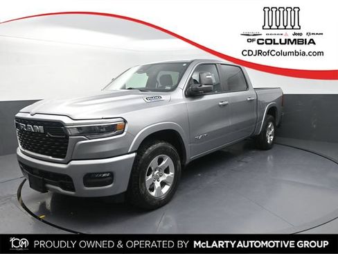 Used 2025 RAM 1500 Big Horn AWD/4WD image 1