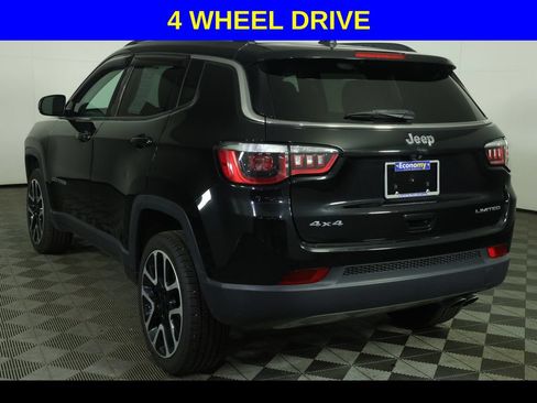 Used 2018 Jeep Compass Limited w/ Navigation Group AWD/4WD image 4