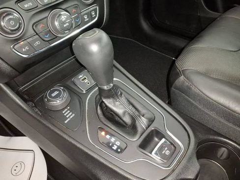 Used 2021 Jeep Cherokee Latitude Lux 80th Anniv w/ Quick Order Package 26U 80TH AWD/4WD image 24