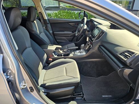 Used 2023 Subaru Crosstrek 2.0i AWD/4WD image 11